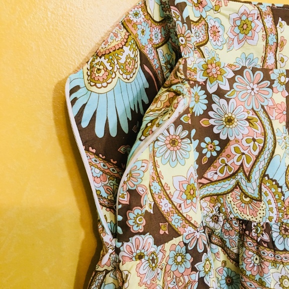 Nell Couture Women's Spaghetti Strap Dress - Picture 6 of 11